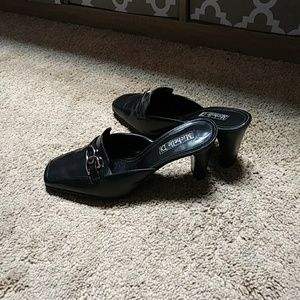 Sleek business slides